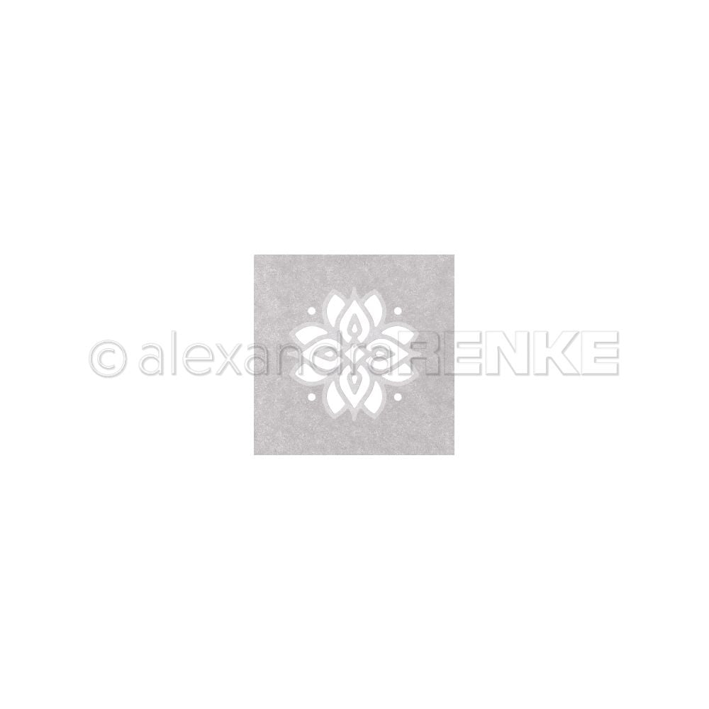 Alexandra Renke - Die 'Ornament with Contour 4'