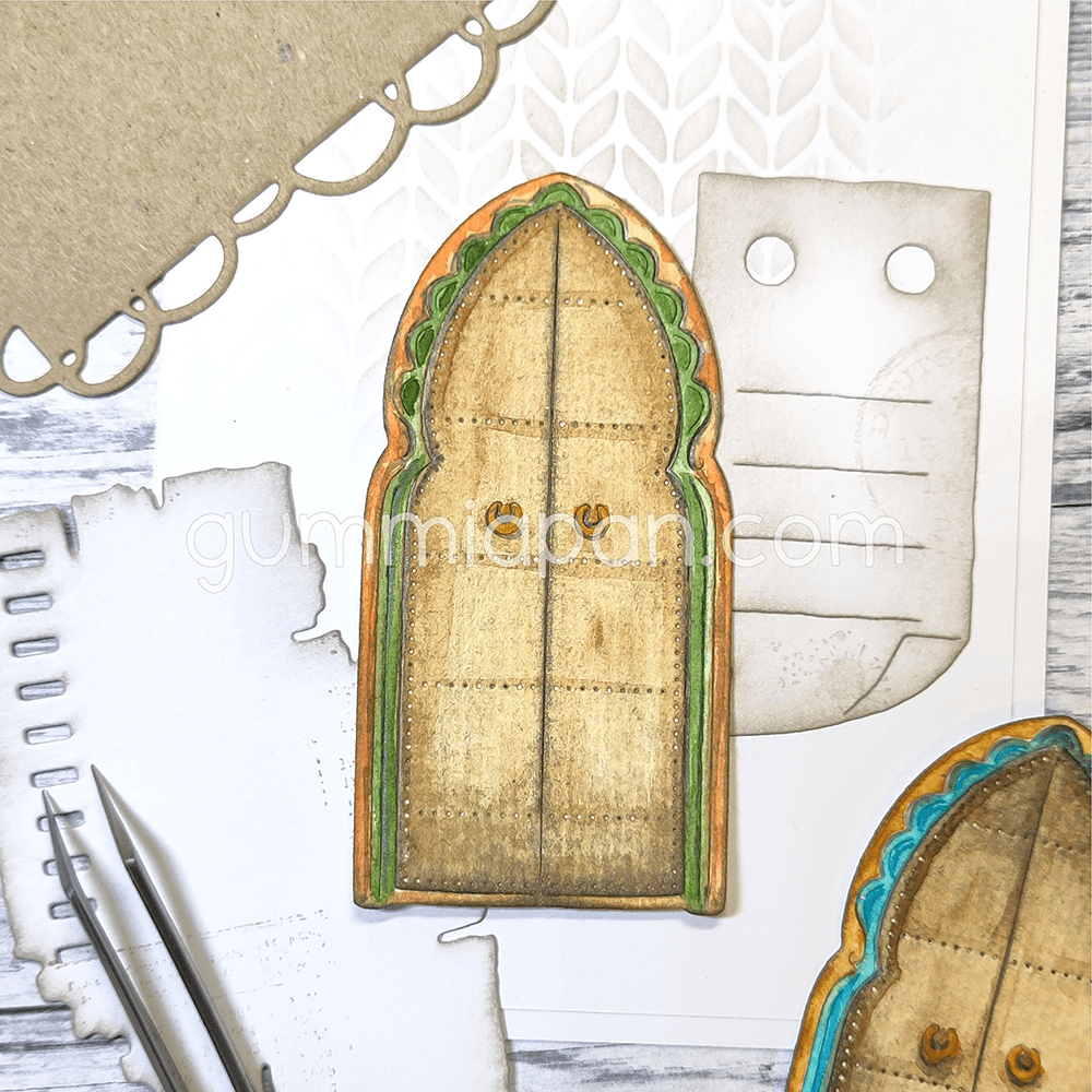 Gummiapan - Decorative Door