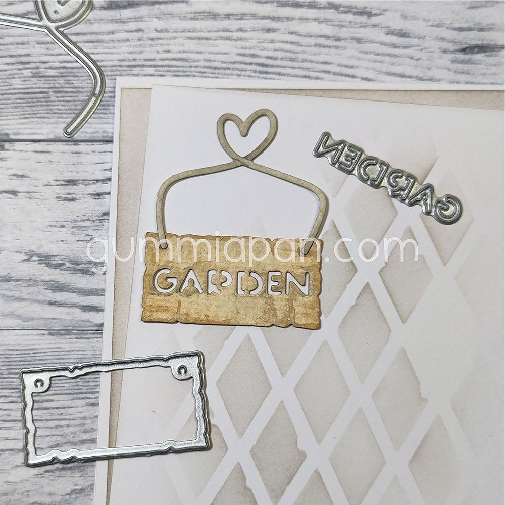 Gummiapan - Garden Sign