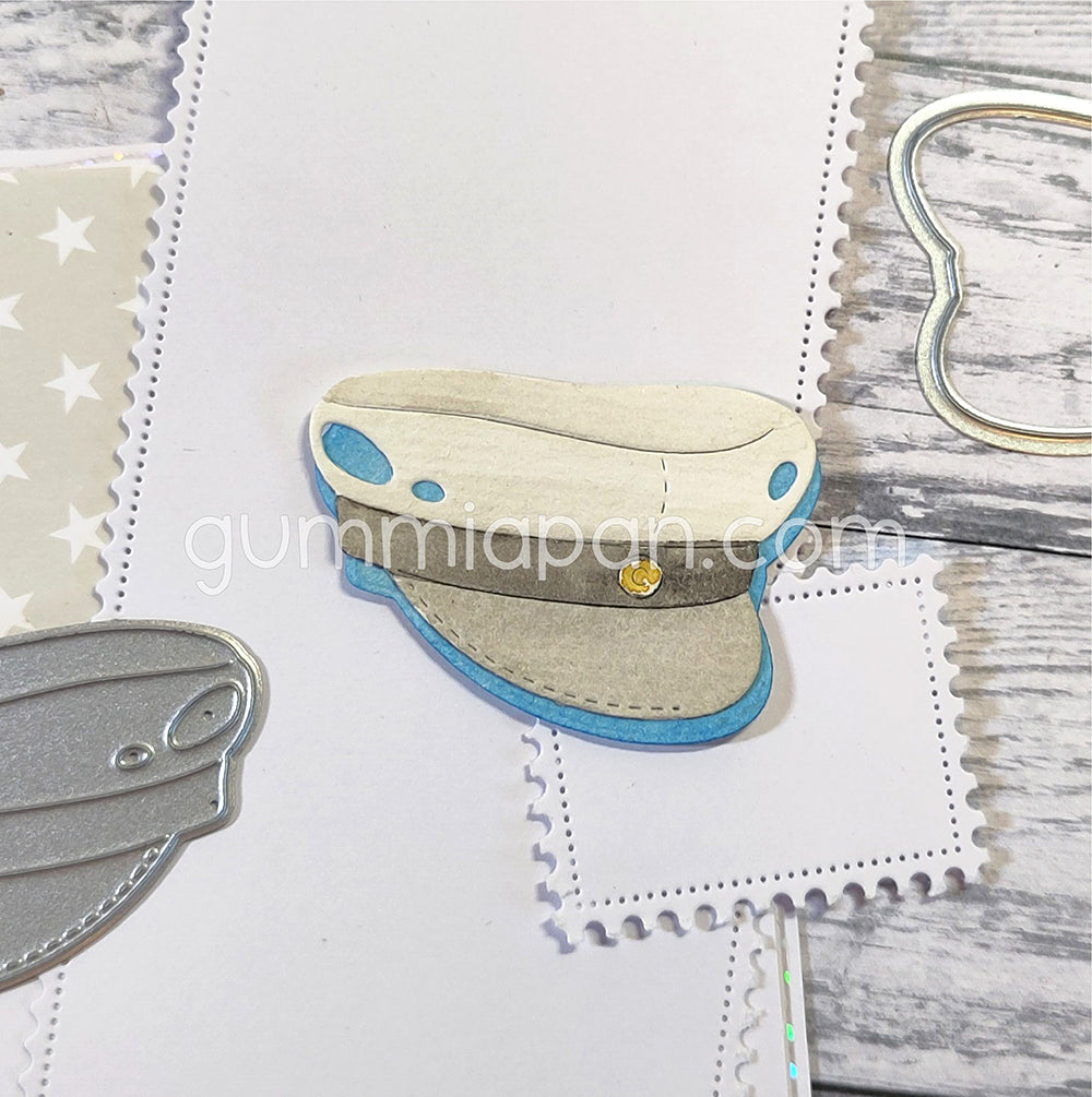 Gummiapan - Graduation Cap with Background