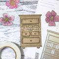 Gummiapan - Tall Bureau