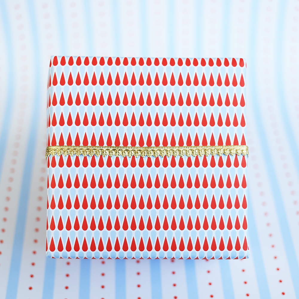 Red Blue Drops Paper