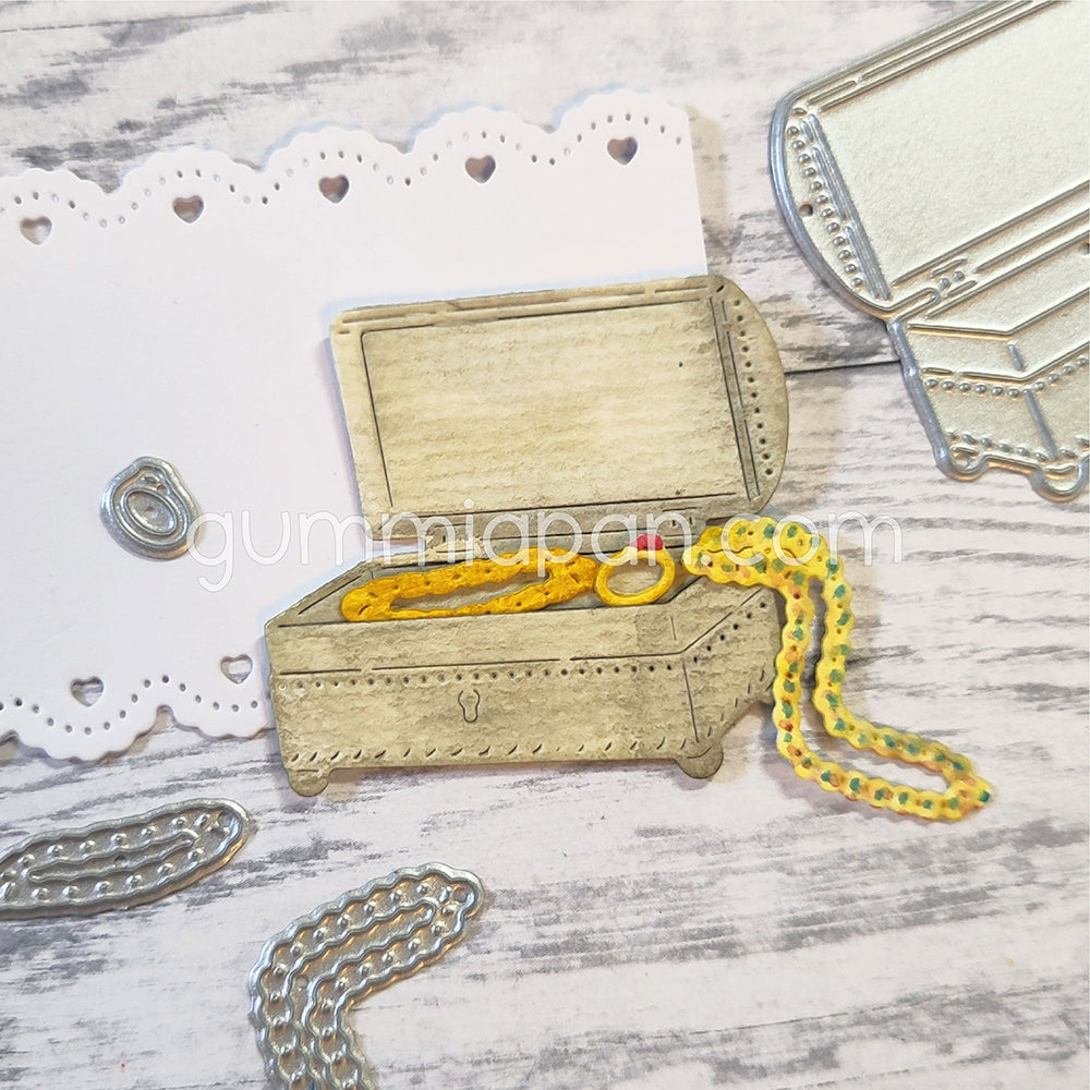 Gummiapan - Jewelry Box and Jewelry